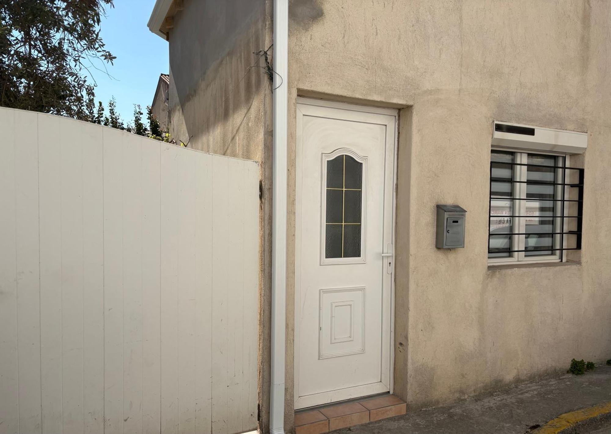 Petite Maison Chaleureuse Proche Du Centre ペルピニャン エクステリア 写真